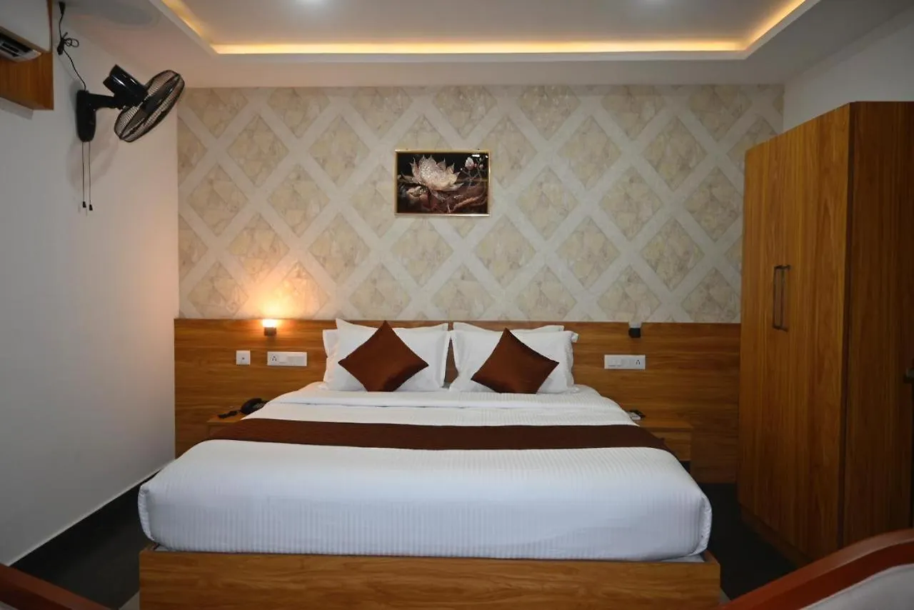 Theertha Inn Kalpatta 3*,  Indie