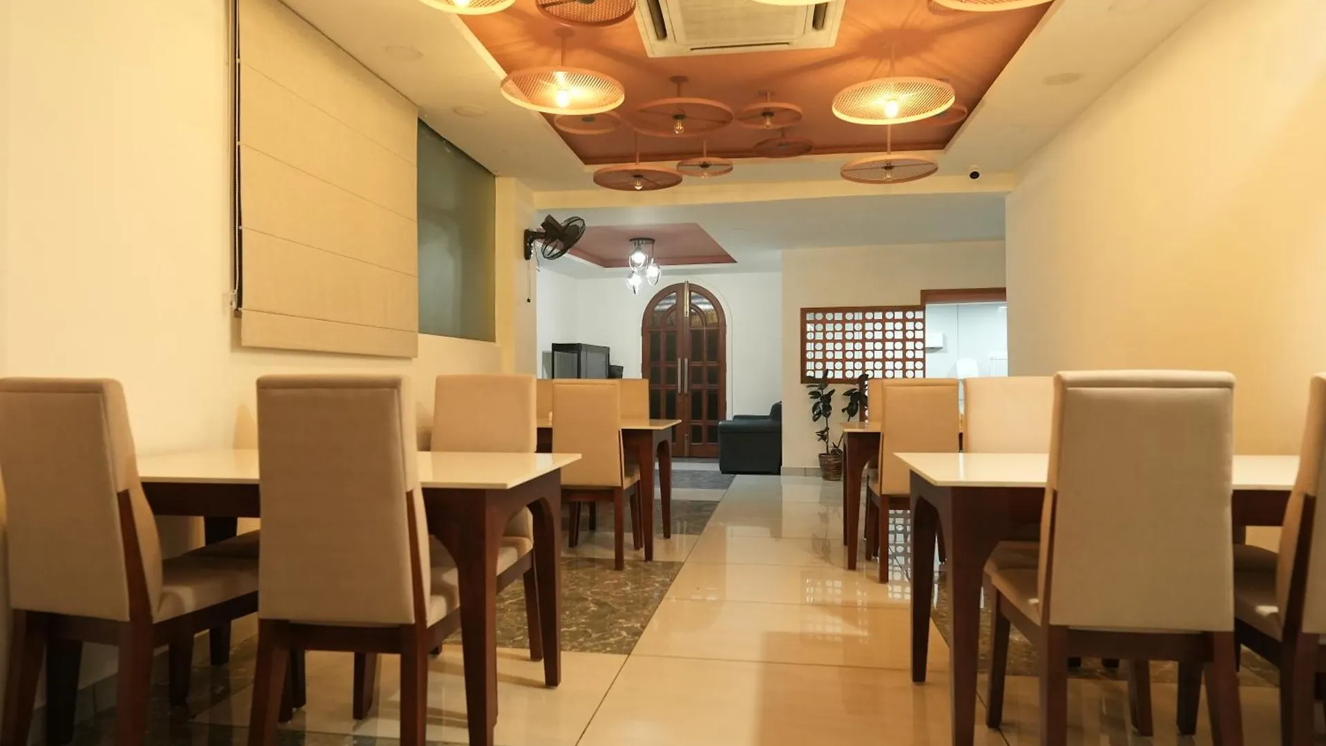 Hotel Theertha Inn Kalpatta